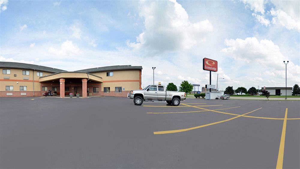 Econo Lodge Airport Cedar Rapids Esterno foto