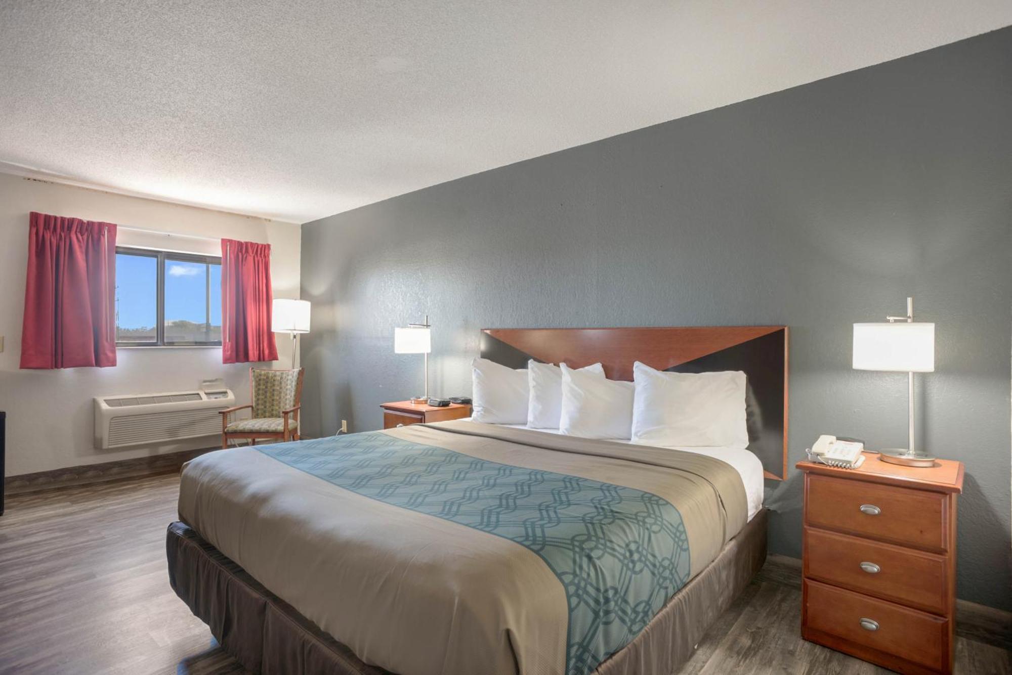 Econo Lodge Airport Cedar Rapids Camera foto
